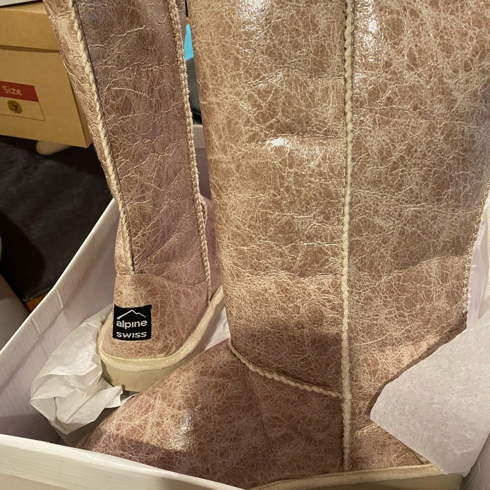 Alpine Swiss Boots size 7